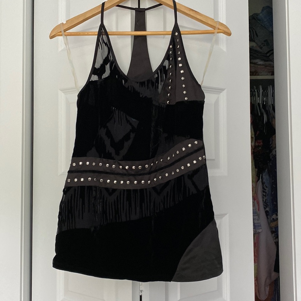 Marciano stunning top